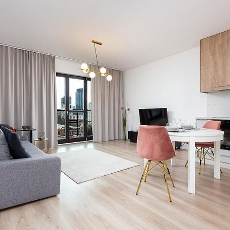 ורשה Metro Plocka Exquisite Apartments By Noclegi Renters מראה חיצוני תמונה